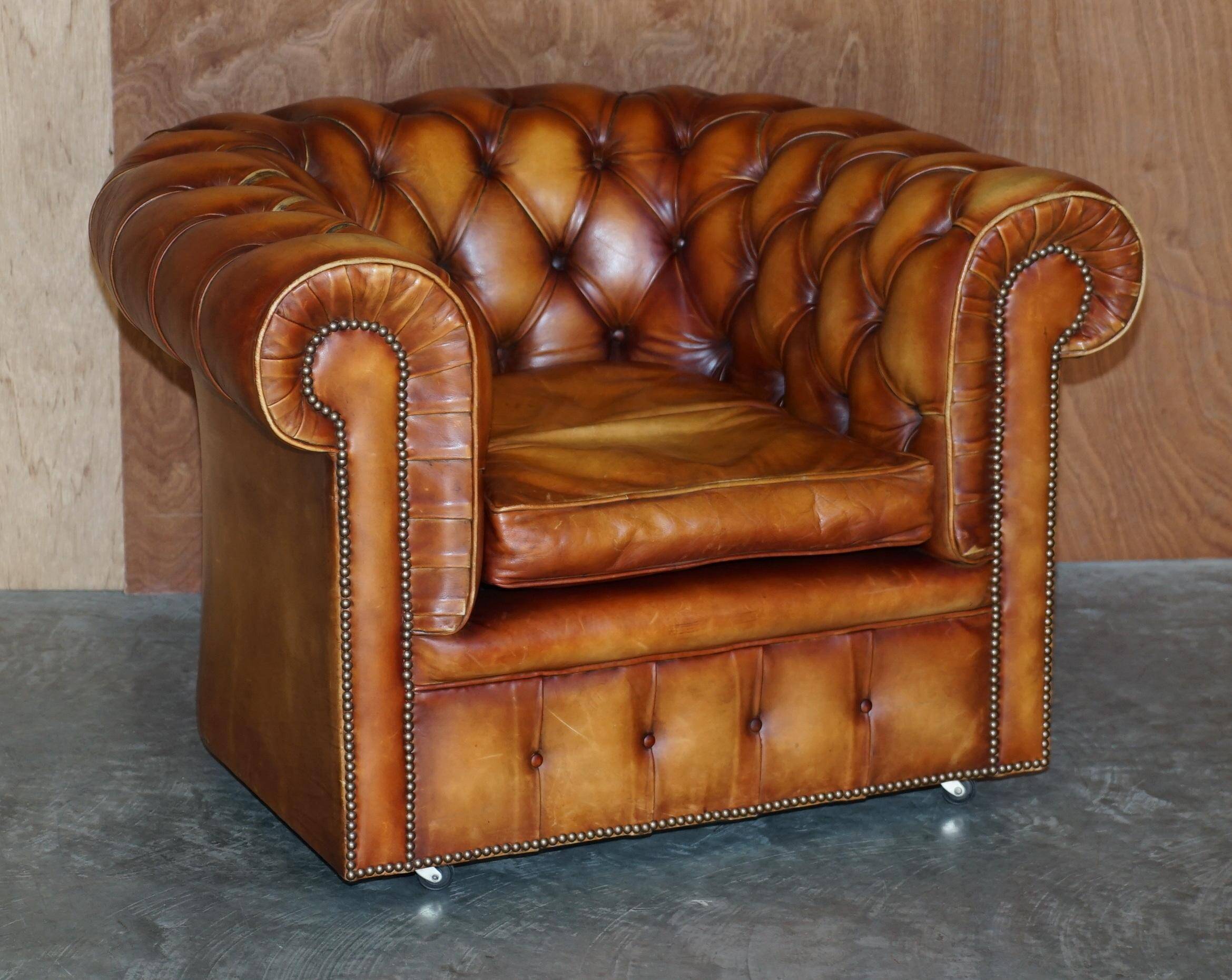 Chesterfield suite three-piece leather set