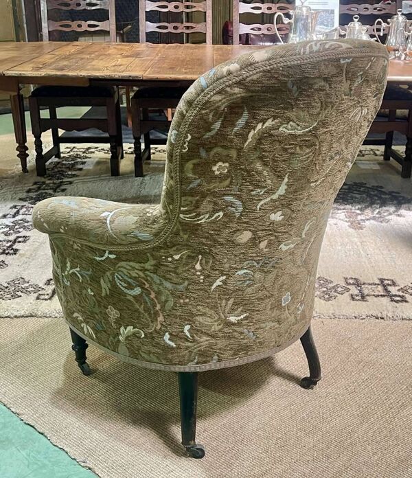 Fauteuil Napoléon III XIXème entièrement restauré et re garnit