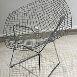Pair of Knoll Diamond Armchairs by Harry Bertoia