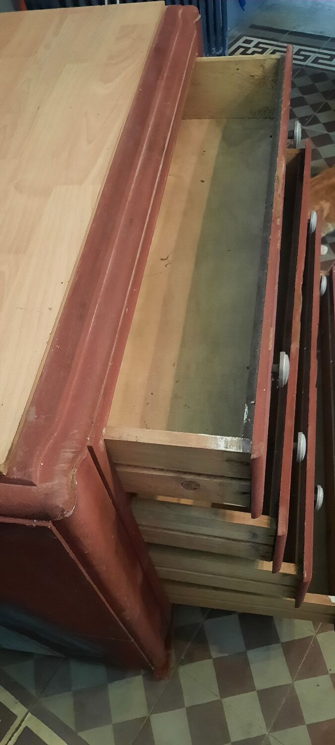 Vintage painted chest of drawers