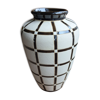 Raw ceramic vase 1970/1980