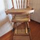Chaise haute d'enfant , en bois , début 20ème