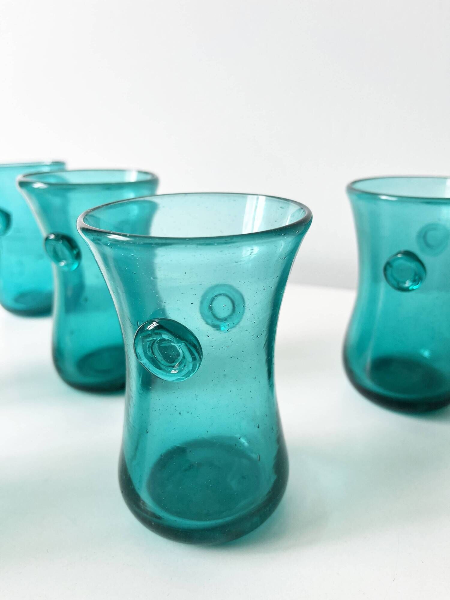 Set of bubble glass water glasses from the 1960s.