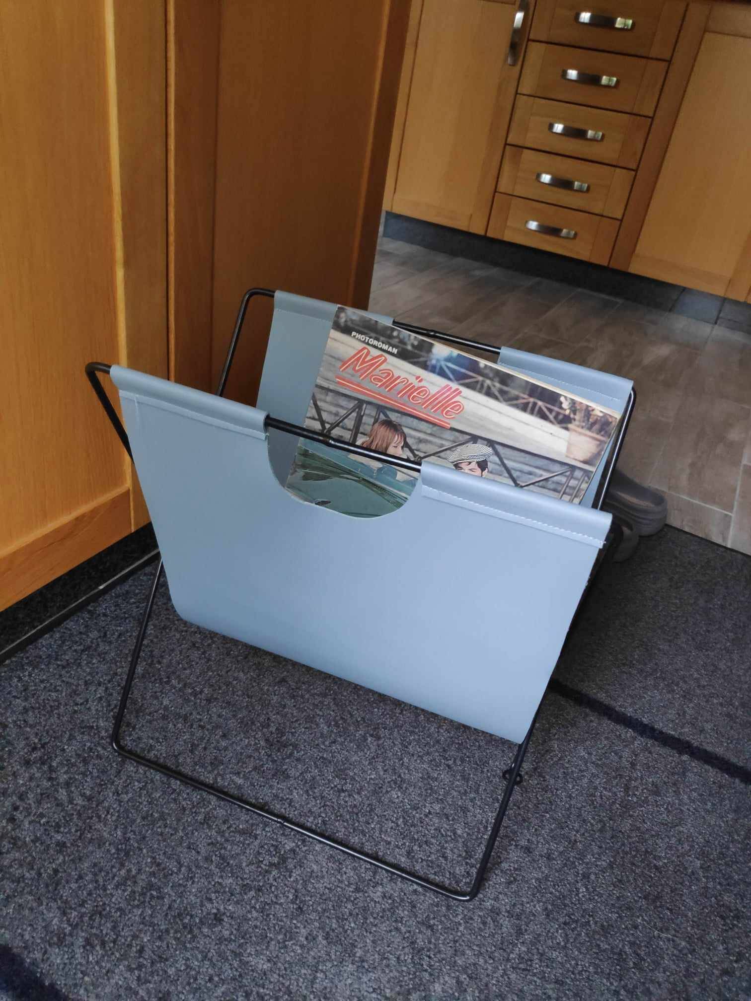 Magazine rack