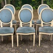 6 Louis XVI medallion chairs in beige wood and blue fabric from the 18th century.