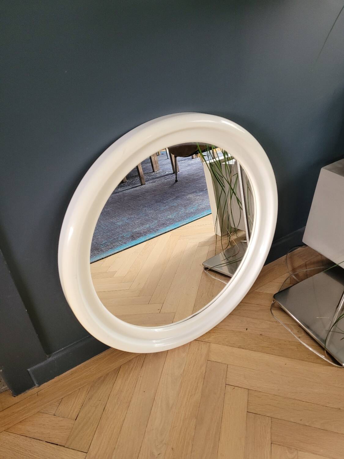 Vintage round plastic mirror