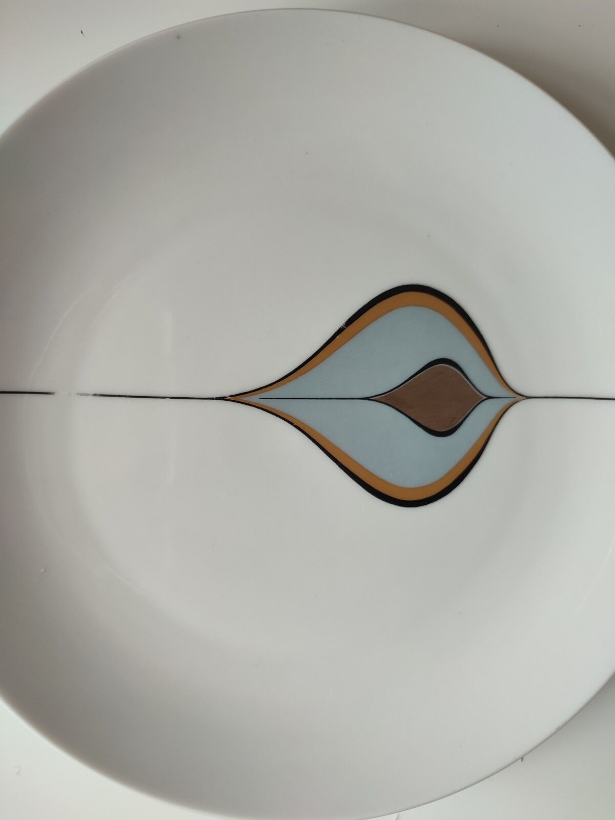 Porcelain dessert plates