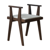 Chaise dessinée par Martin Gillis Studio