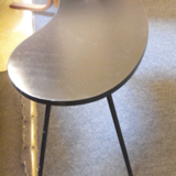 Table bean 1950. Black lacquered tray. Very good condition.