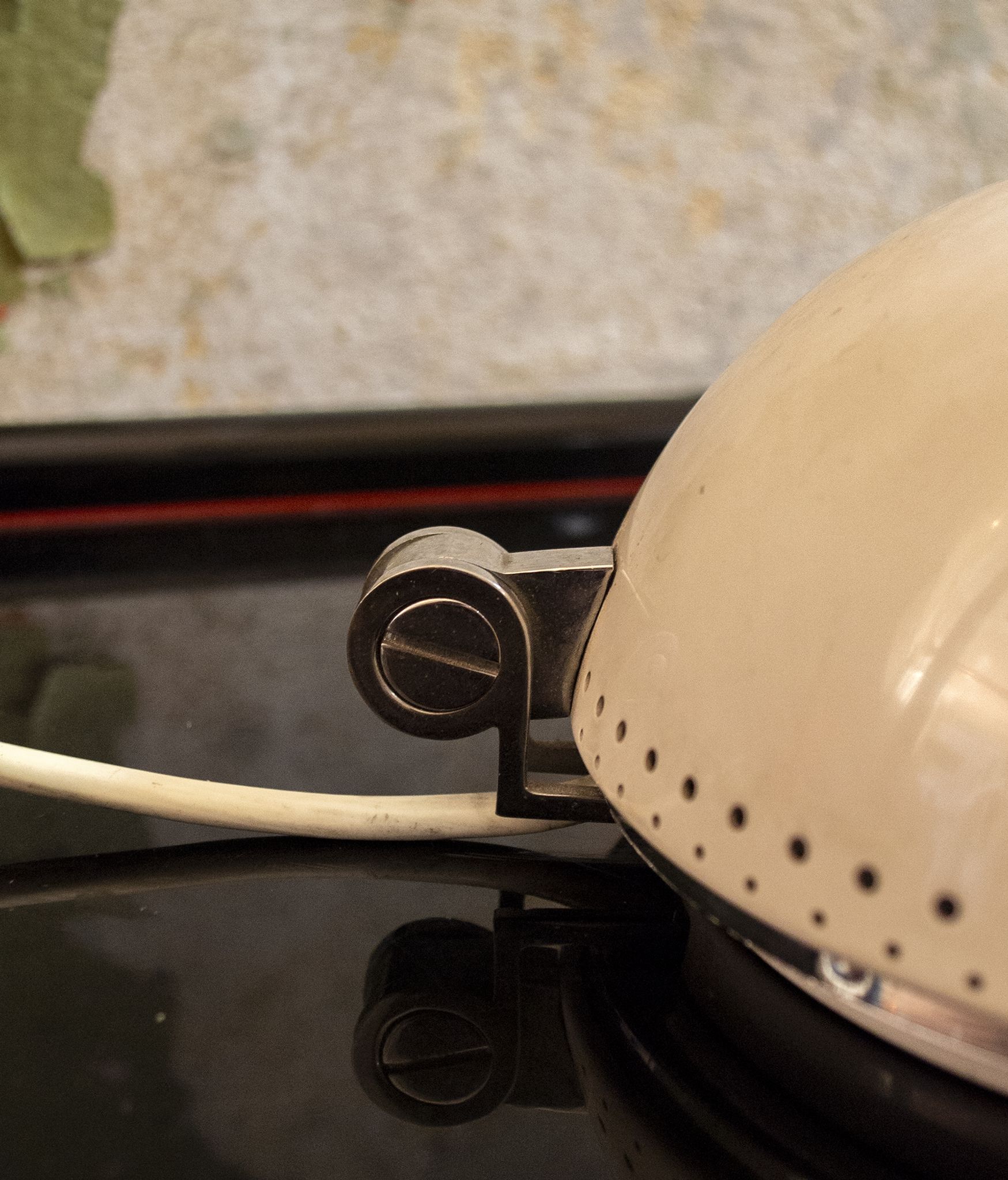 Lampe de table Orsa Minore perforée par Stilux Italia 70s