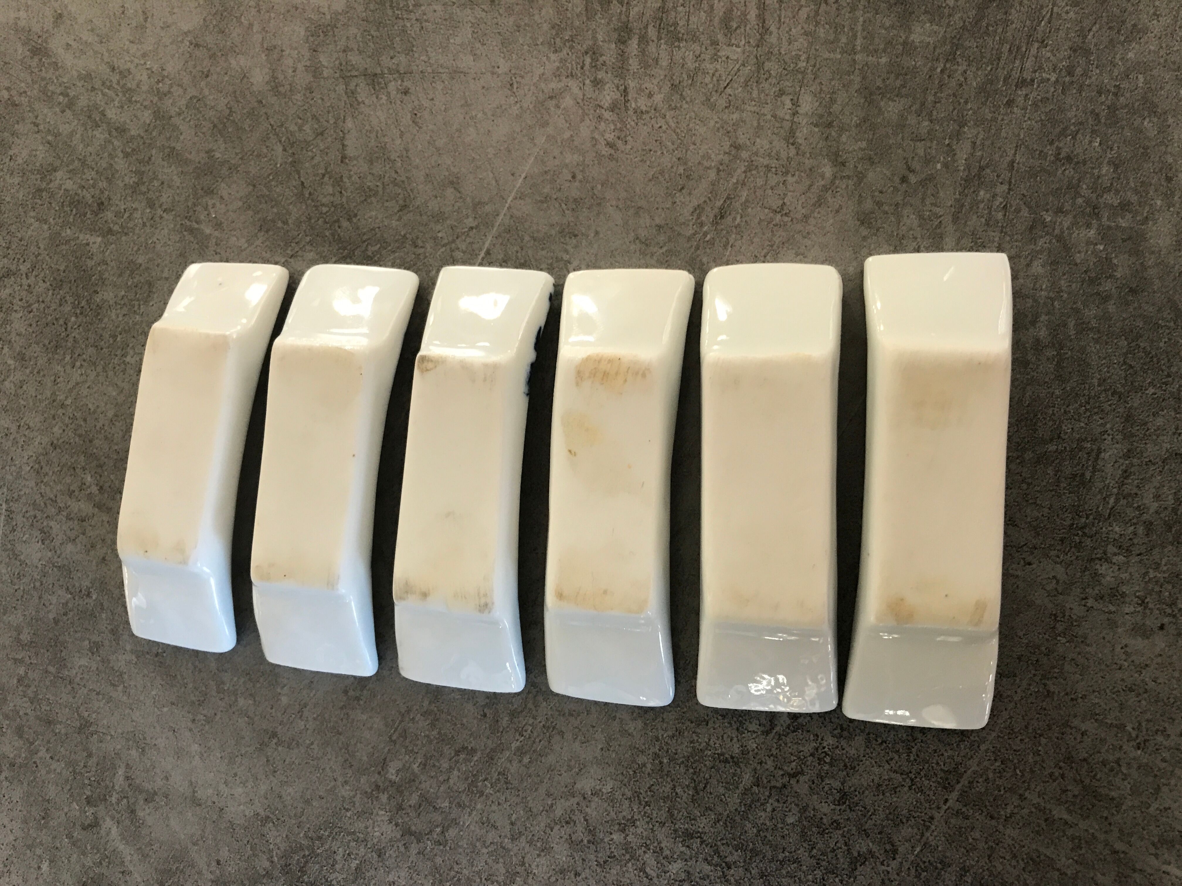 Set of 6 knife holders in asian porcelain