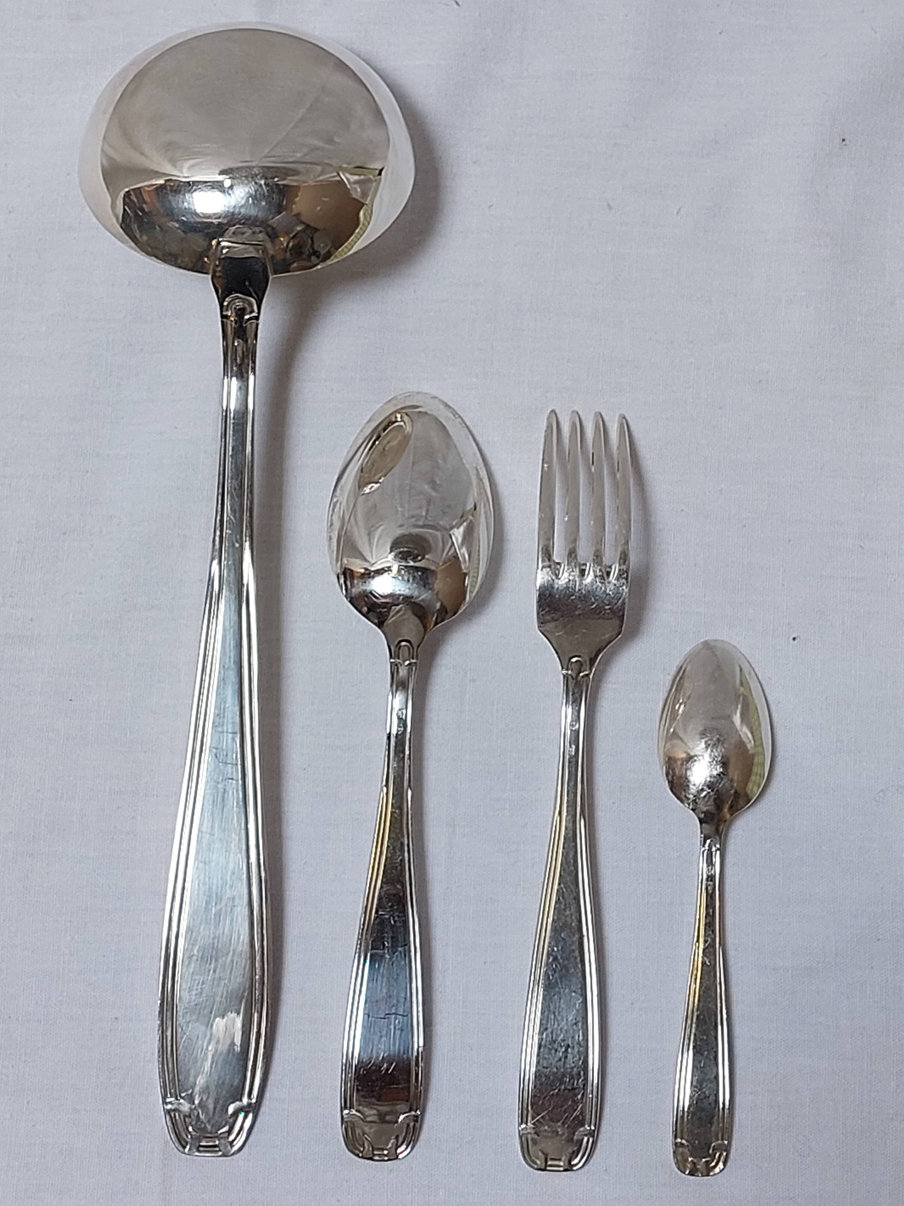 37-piece cutlery set in silver metal with Art Deco decor in box