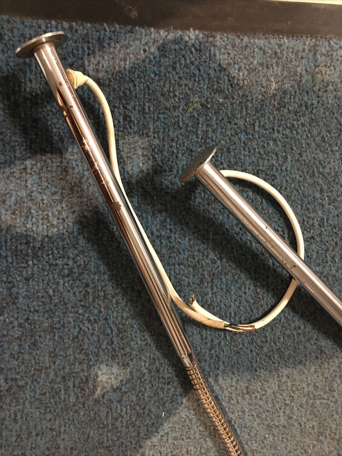 Old chrome Jumo lamp to be fixed with flexible