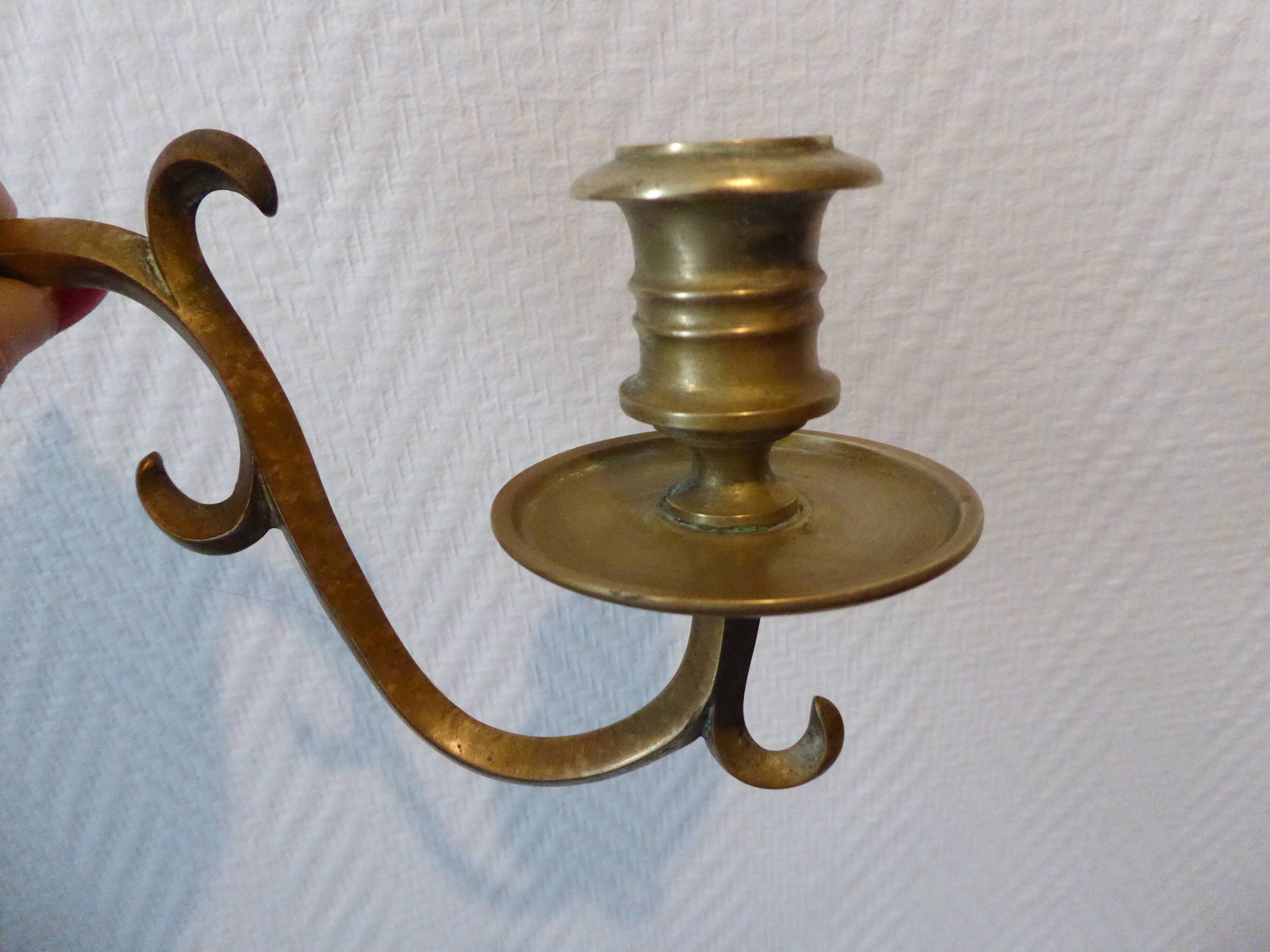 Three-pointed gilded bronze wall candlestick