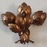 Design wall lamp in gold metal