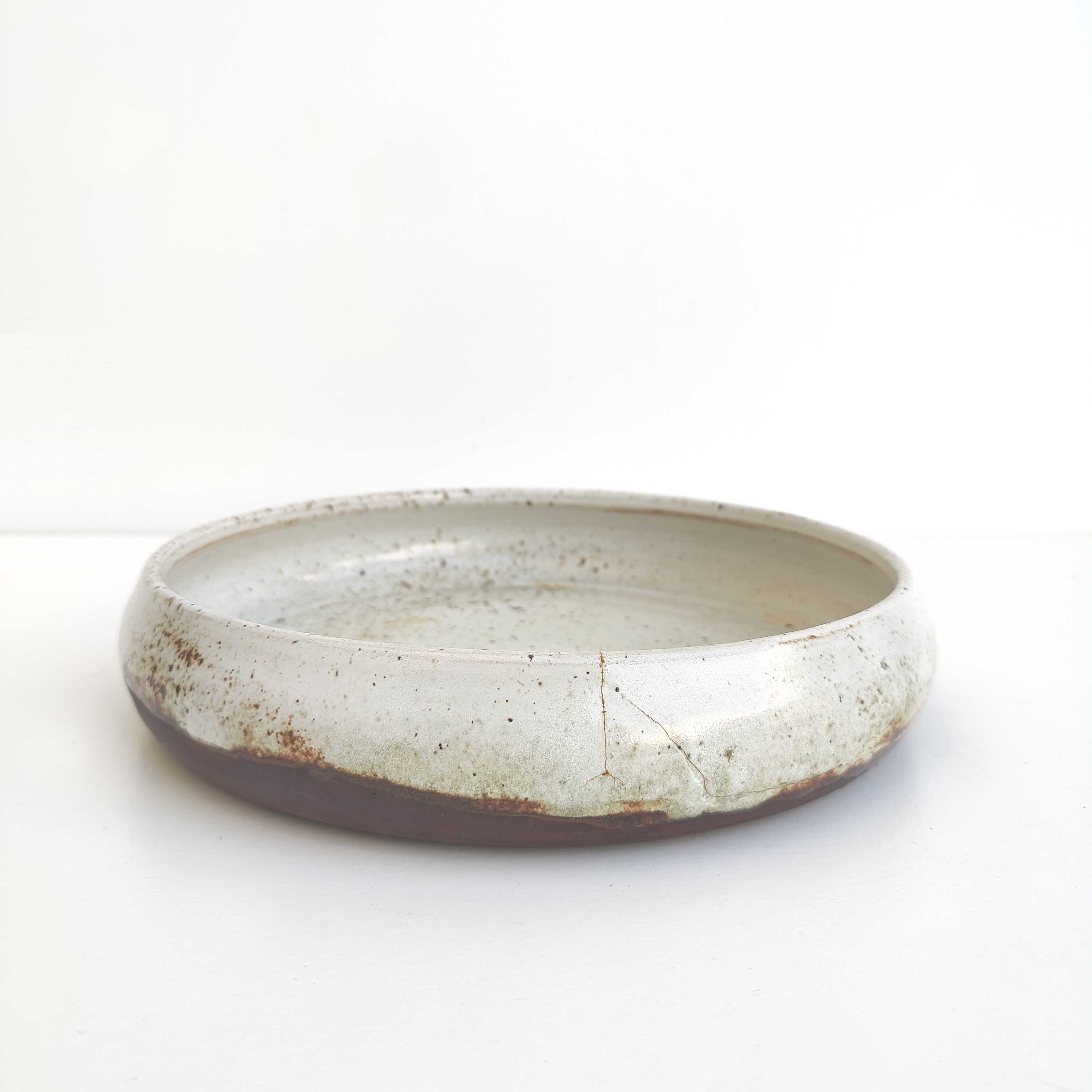 Sandstone dish signed turnery diameter 26cm