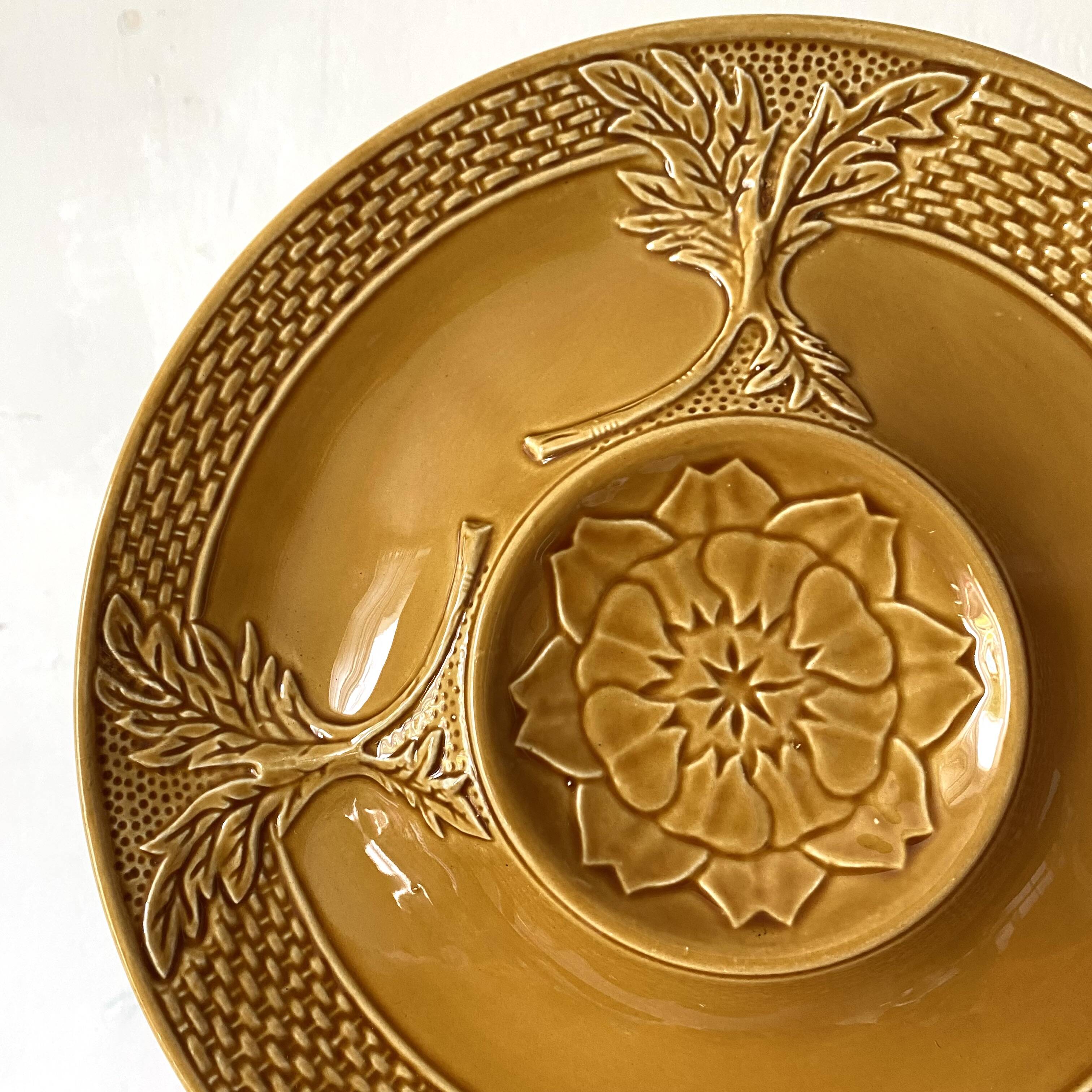 70s artichoke plates