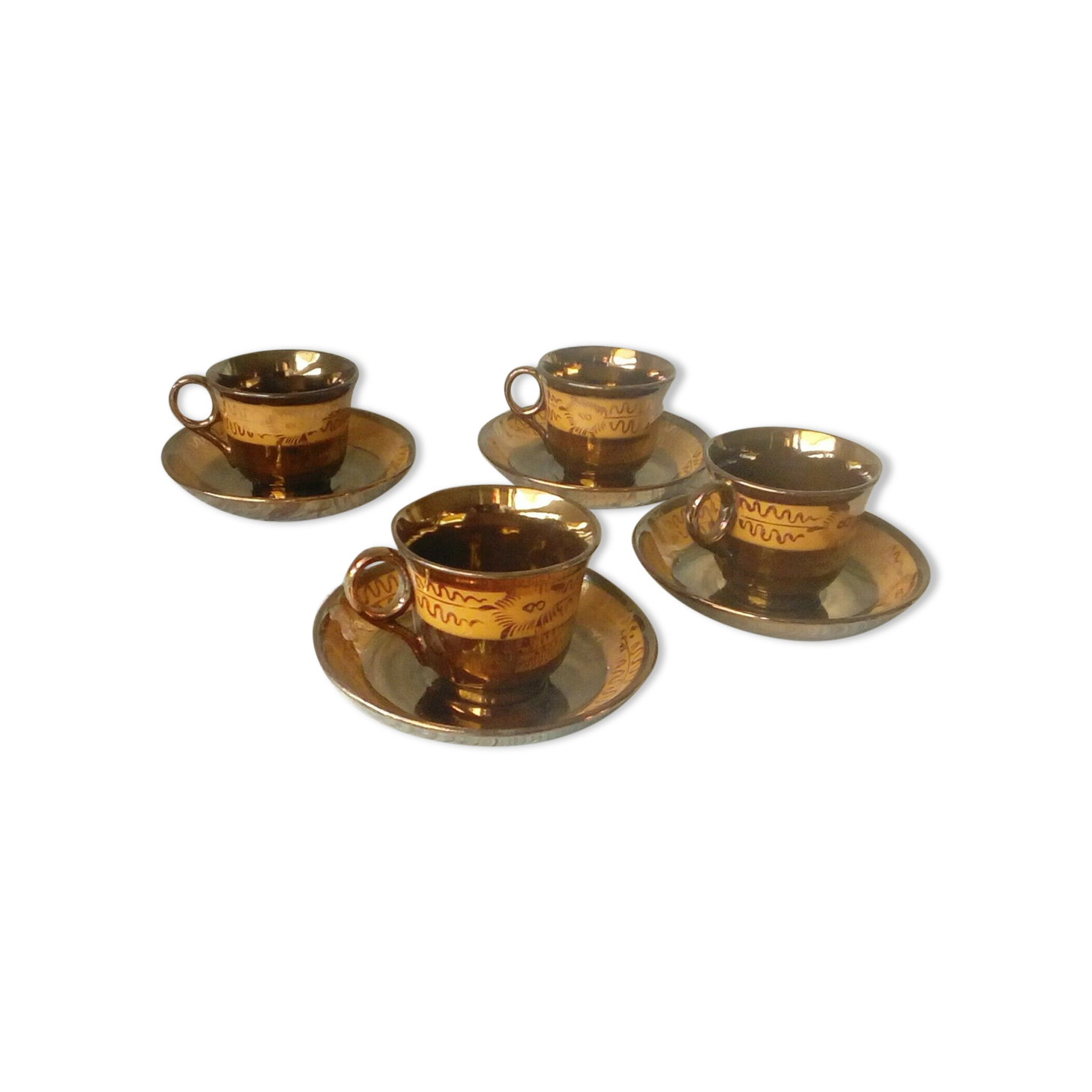 4 cups a cafe and under cups in faience of jersey