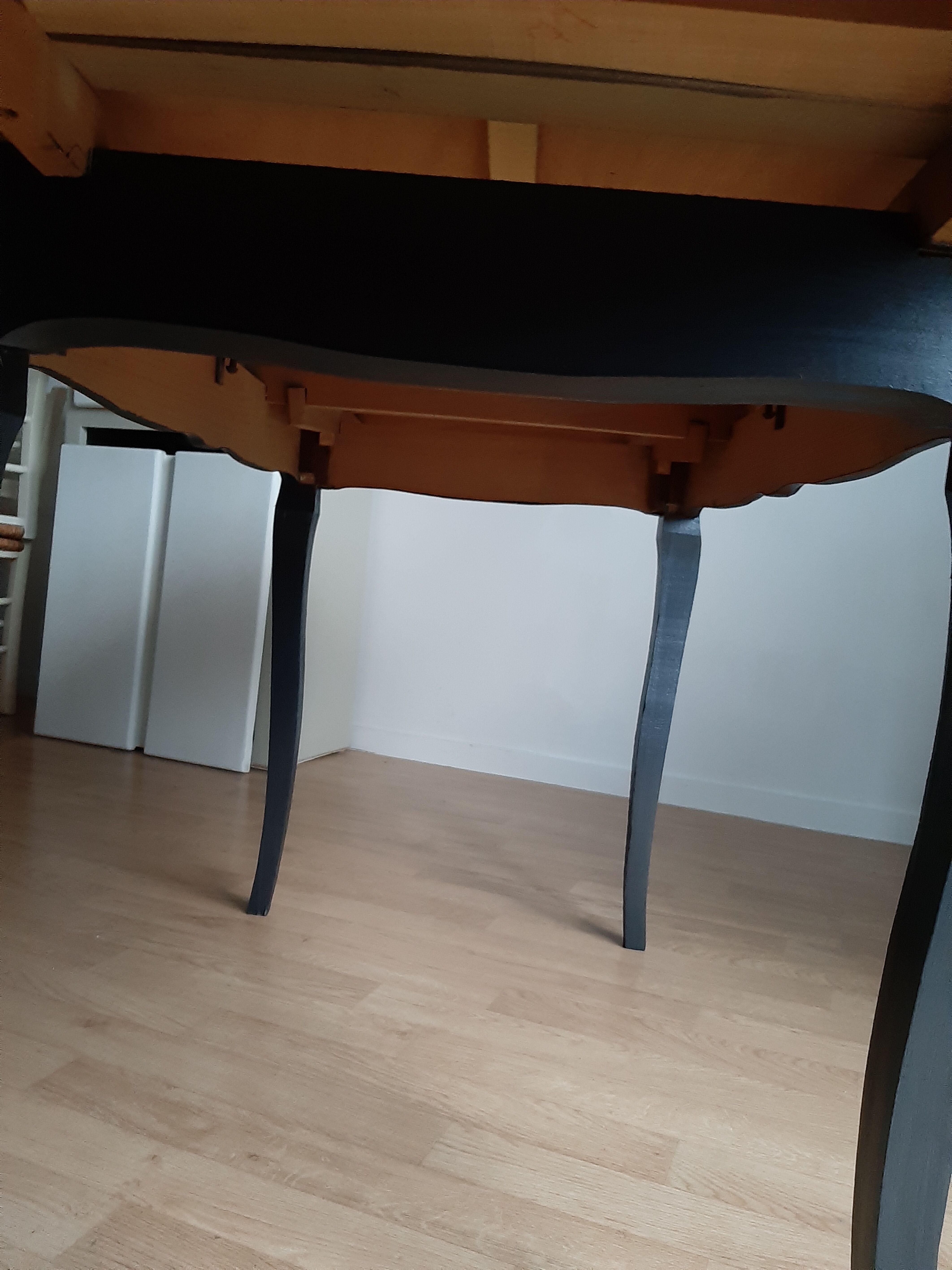 Table ancienne