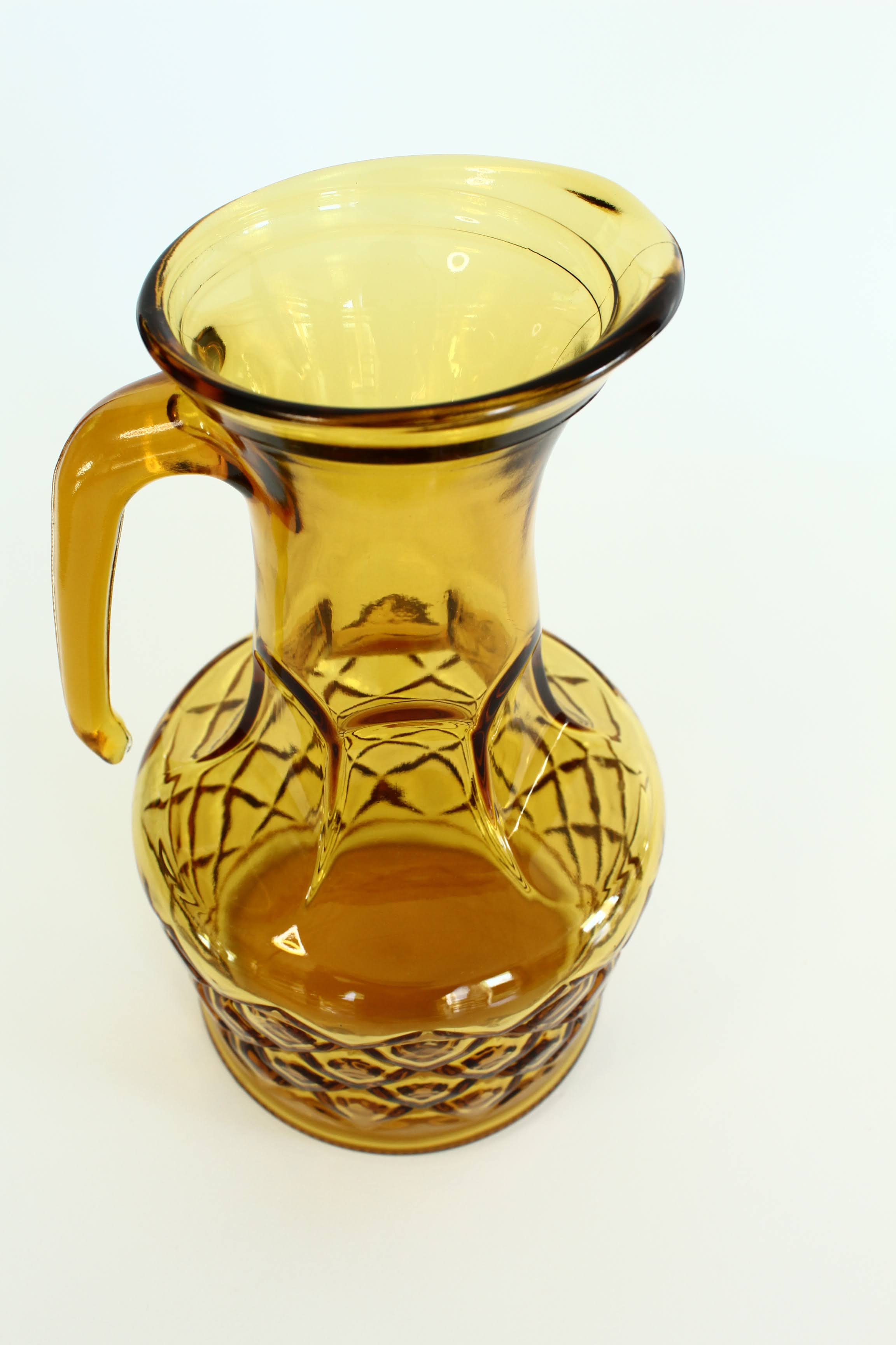 Pichet ananas en verre jaune ambré