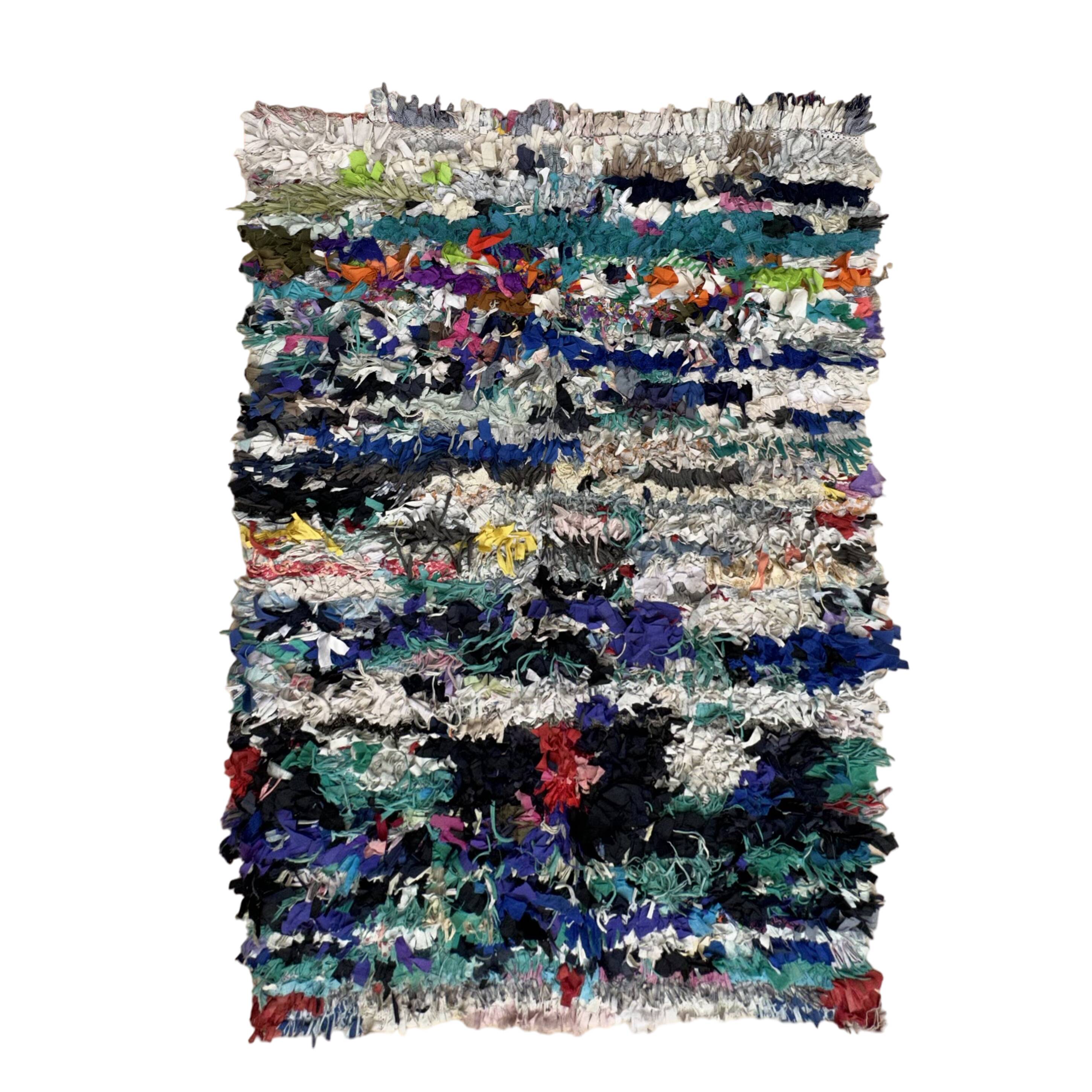 Colorful Boucherouite Moroccan rug - 136 x 203 cm