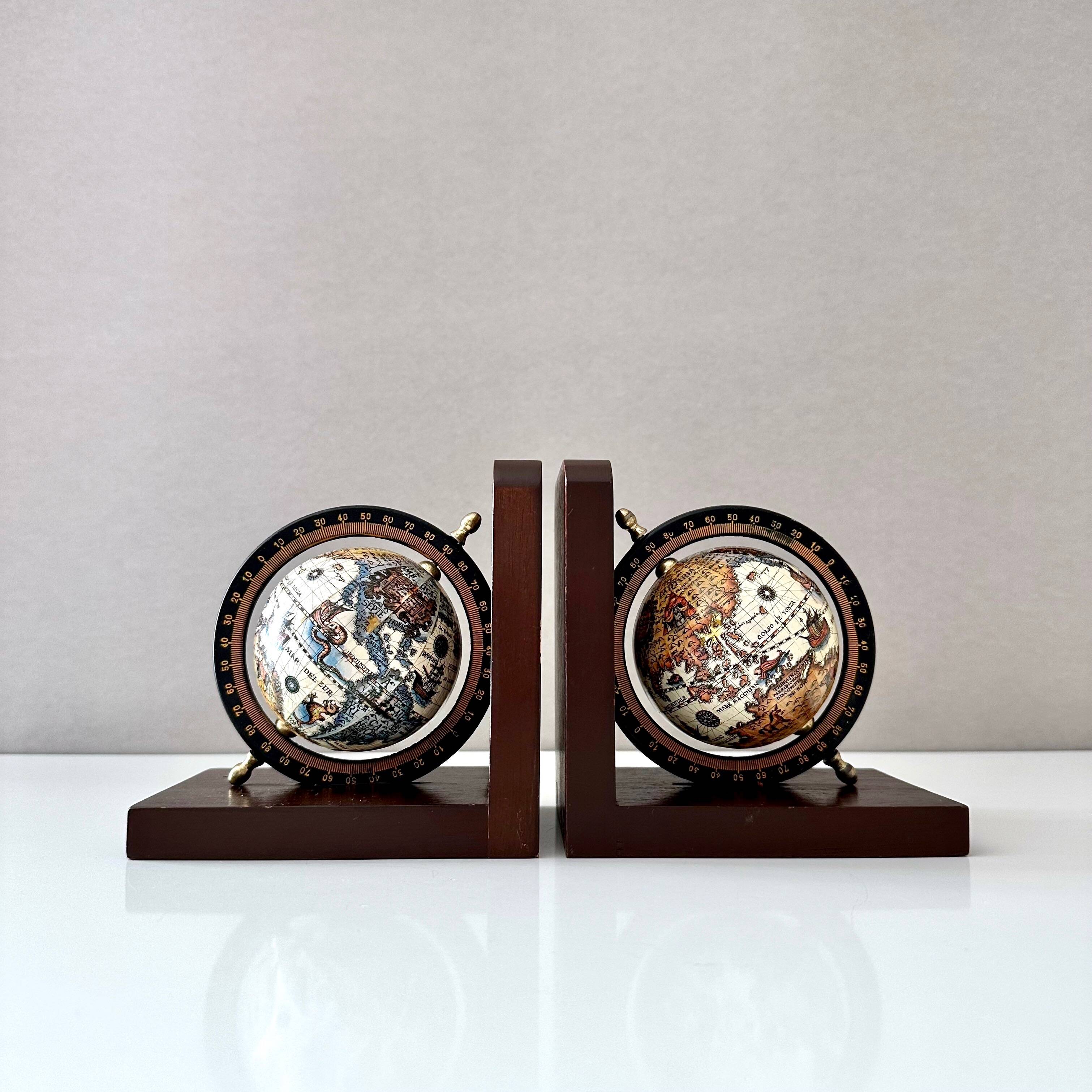 Vintage Bookends – Globe / World Map – Wooden