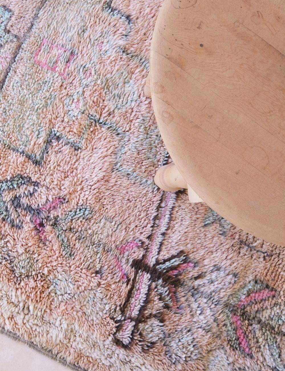 Vintage Berber Rug - 370 x 190 cm