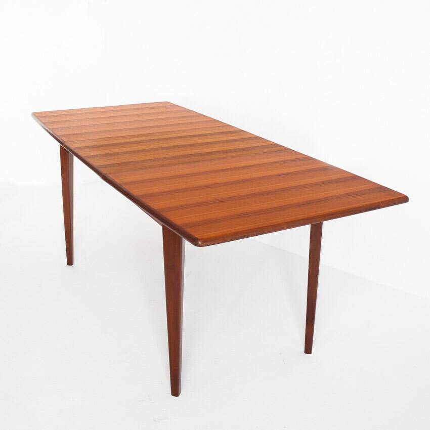 Vintage Scandinavian style table with central extension. Teak wood. France, 1960s