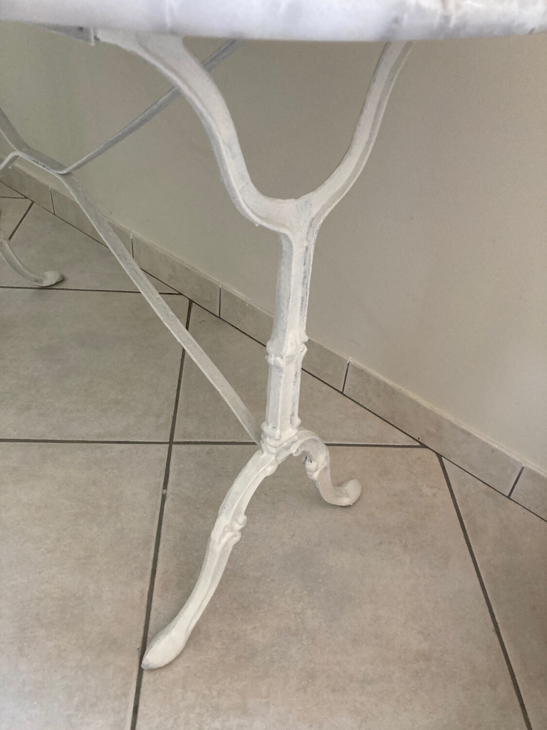 Table bistrot dessus marbre