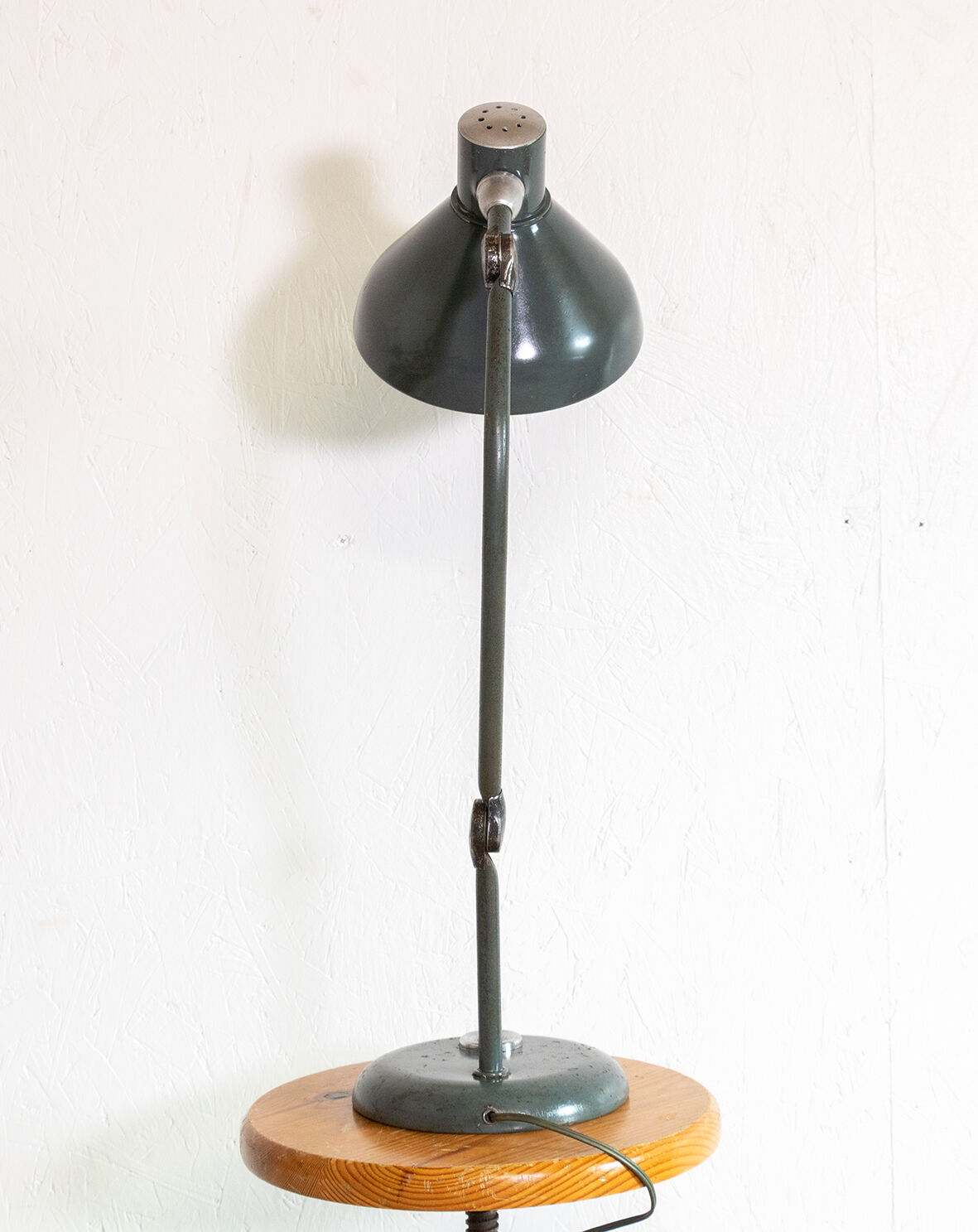 Jumo GS1 workshop lamp