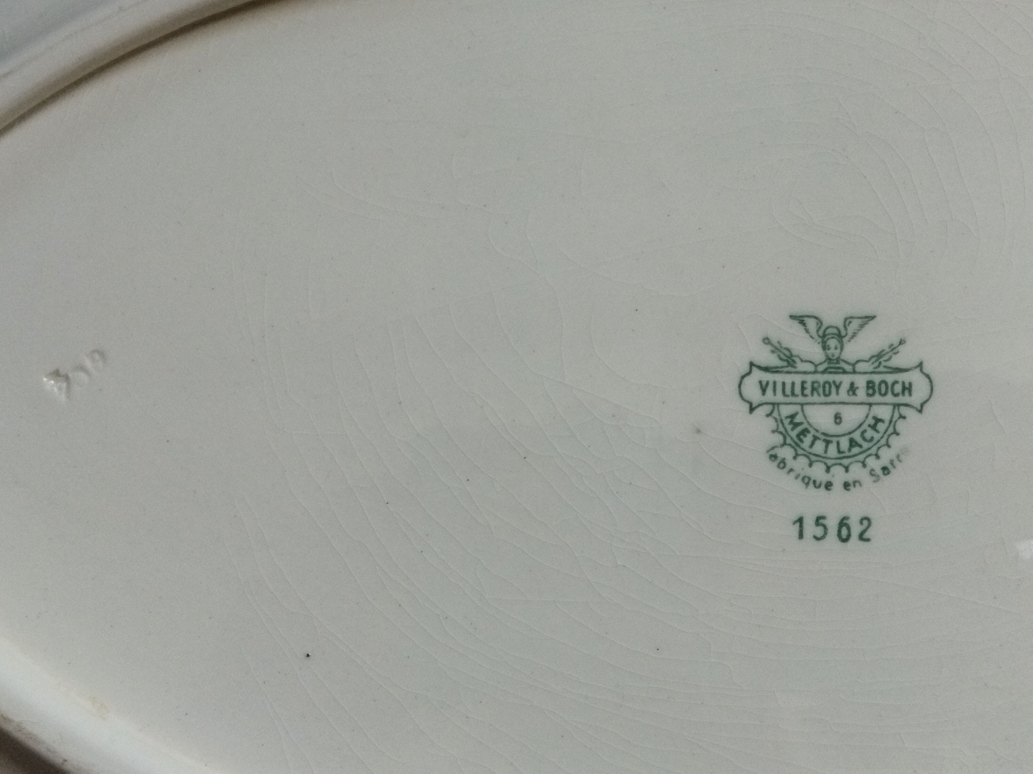 Antique Villeroy & Boch Mettlach earthenware dish 1562 Old Strasbourg / Alt Strassburg