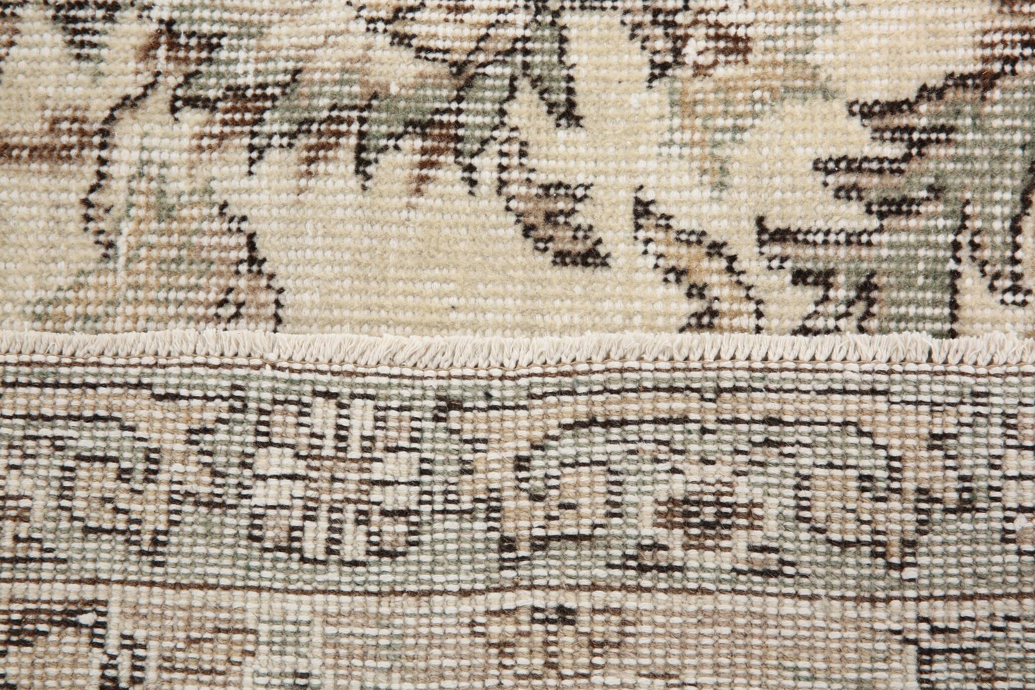 Brown & Cream Floral Vintage Rug, 195x302Cm