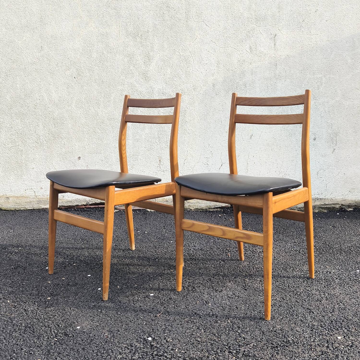 Pair of Scandinavian design chairs, 1960