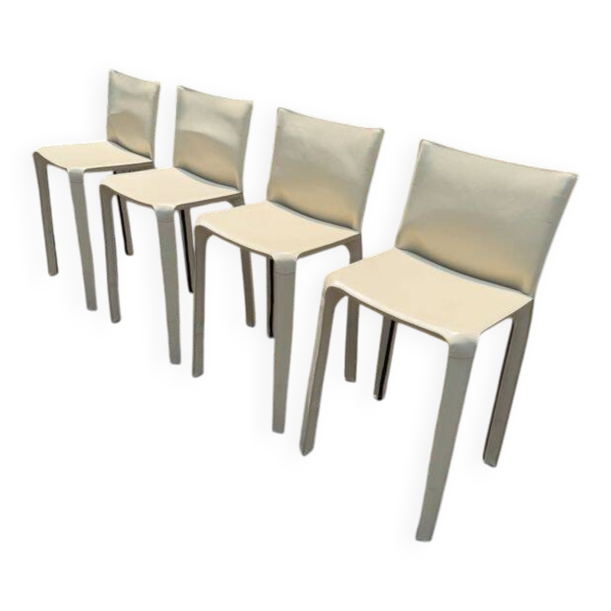 4 chaises de bar Cab Cassina de Mario Bellini
