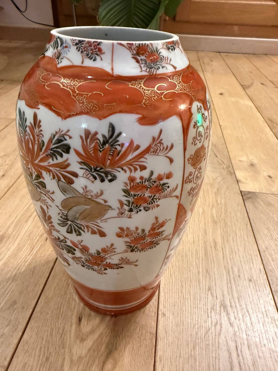 Large Japanese Kutani Porcelain Vase – Moriage Floral Relief – Early 2