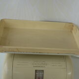 Beige vintage 1950 testut scale