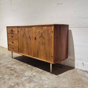 Walnut sideboard 1950s – William Watting Modernord