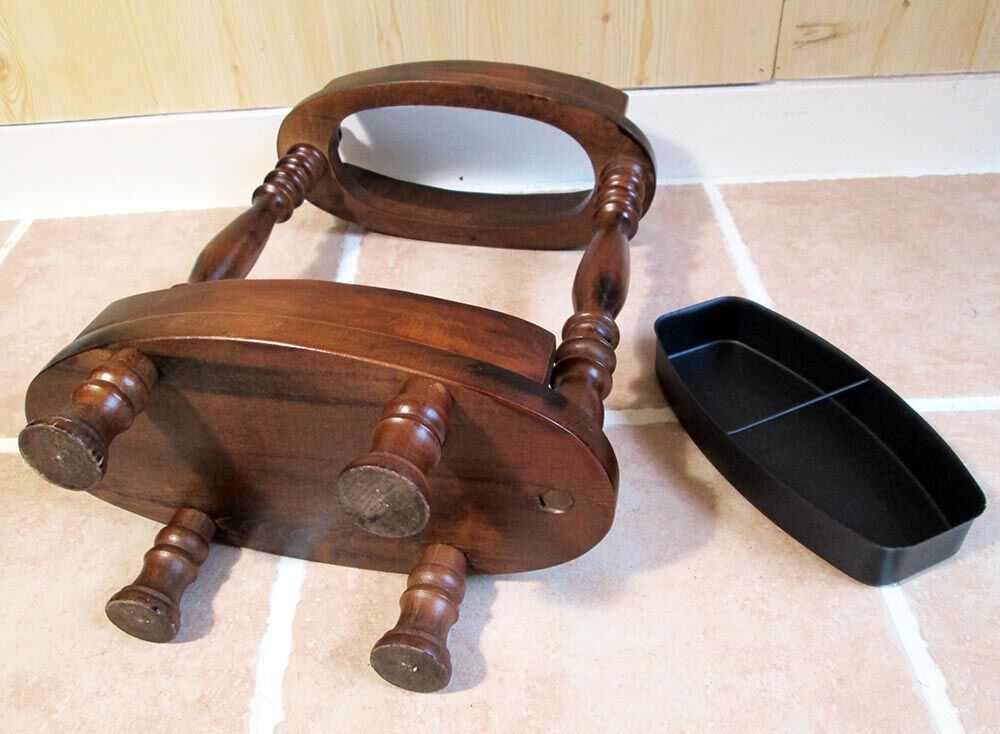 Wooden umbrella holder