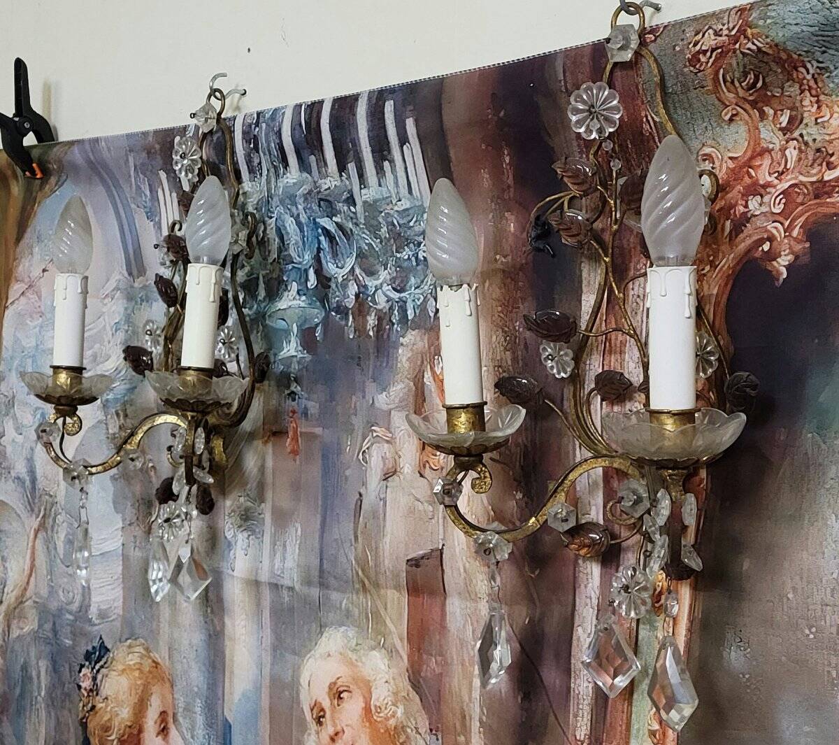 Murano: pair of wall sconces with two light arms, in bronze and gilded brass.