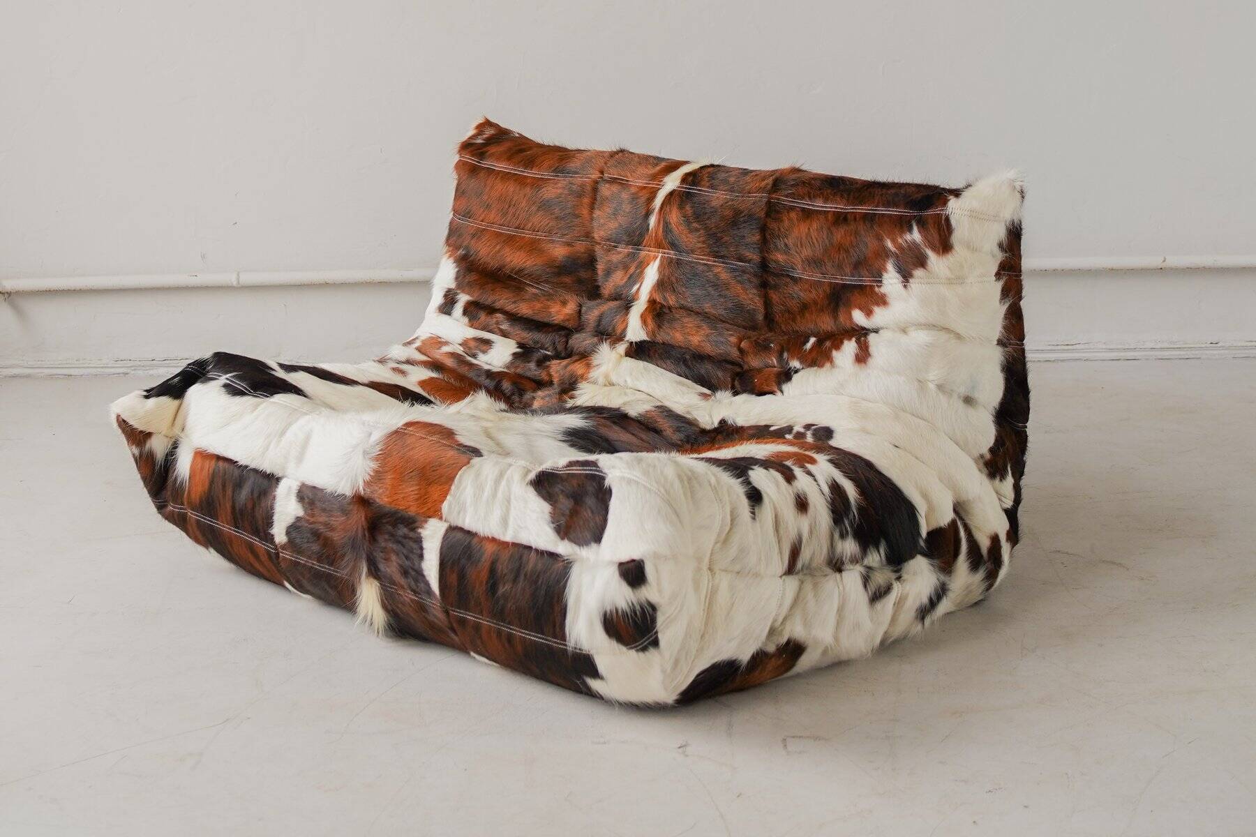 Togo 2-seater sofa in cow leather attributed to Michel Ducaroy for Ligne Roset