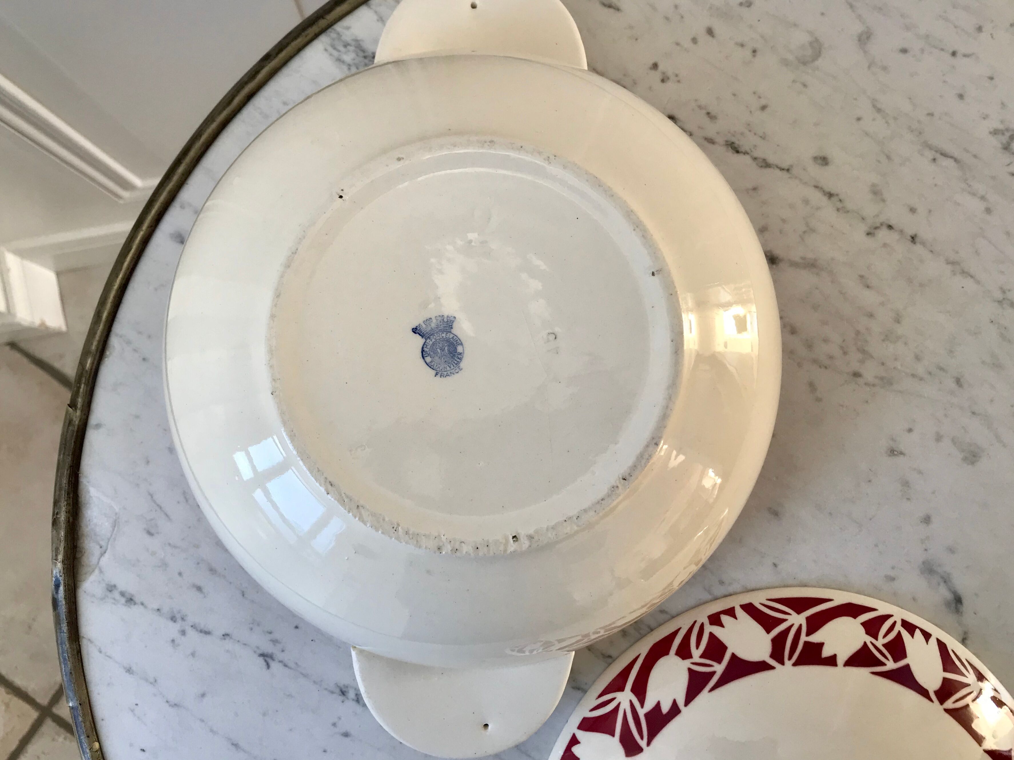 Tureen Badonviller tulips burgundy 30s-40s