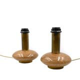Ensemble de 2 pieds de lampes de table Hollywood Regency en granit rose et laiton, Italie 1970