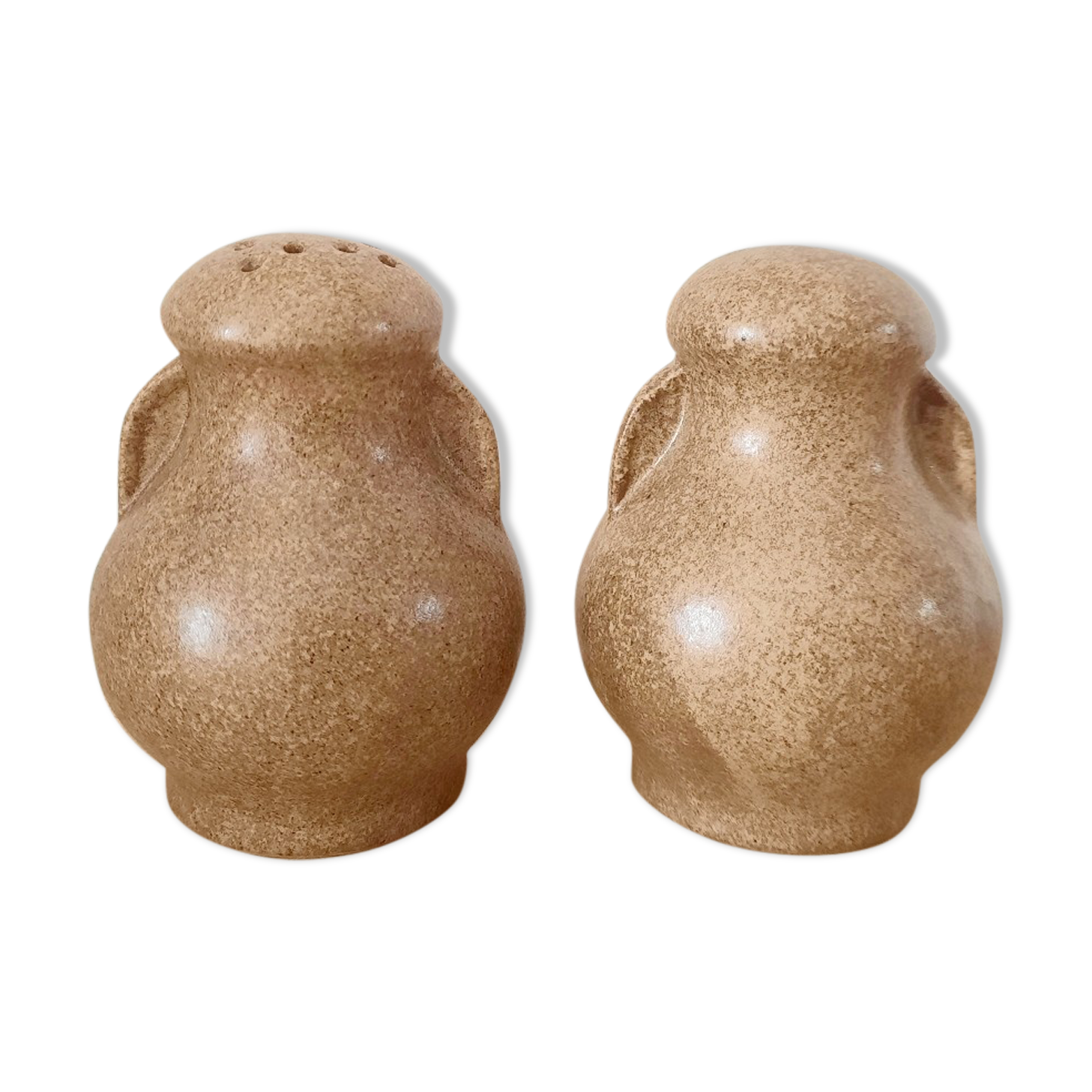 Stoneware pepper shaker