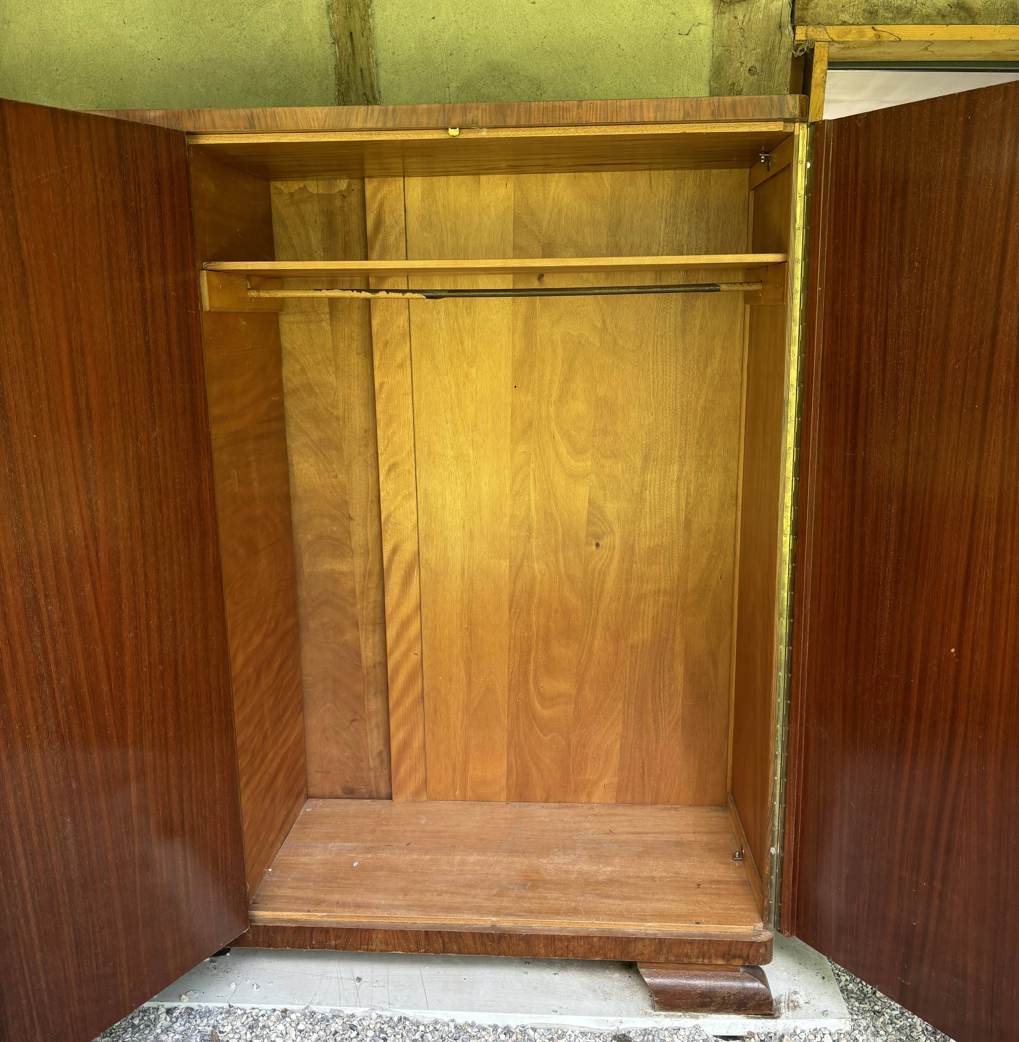 Art Deco walnut cabinet, 1930s-40s