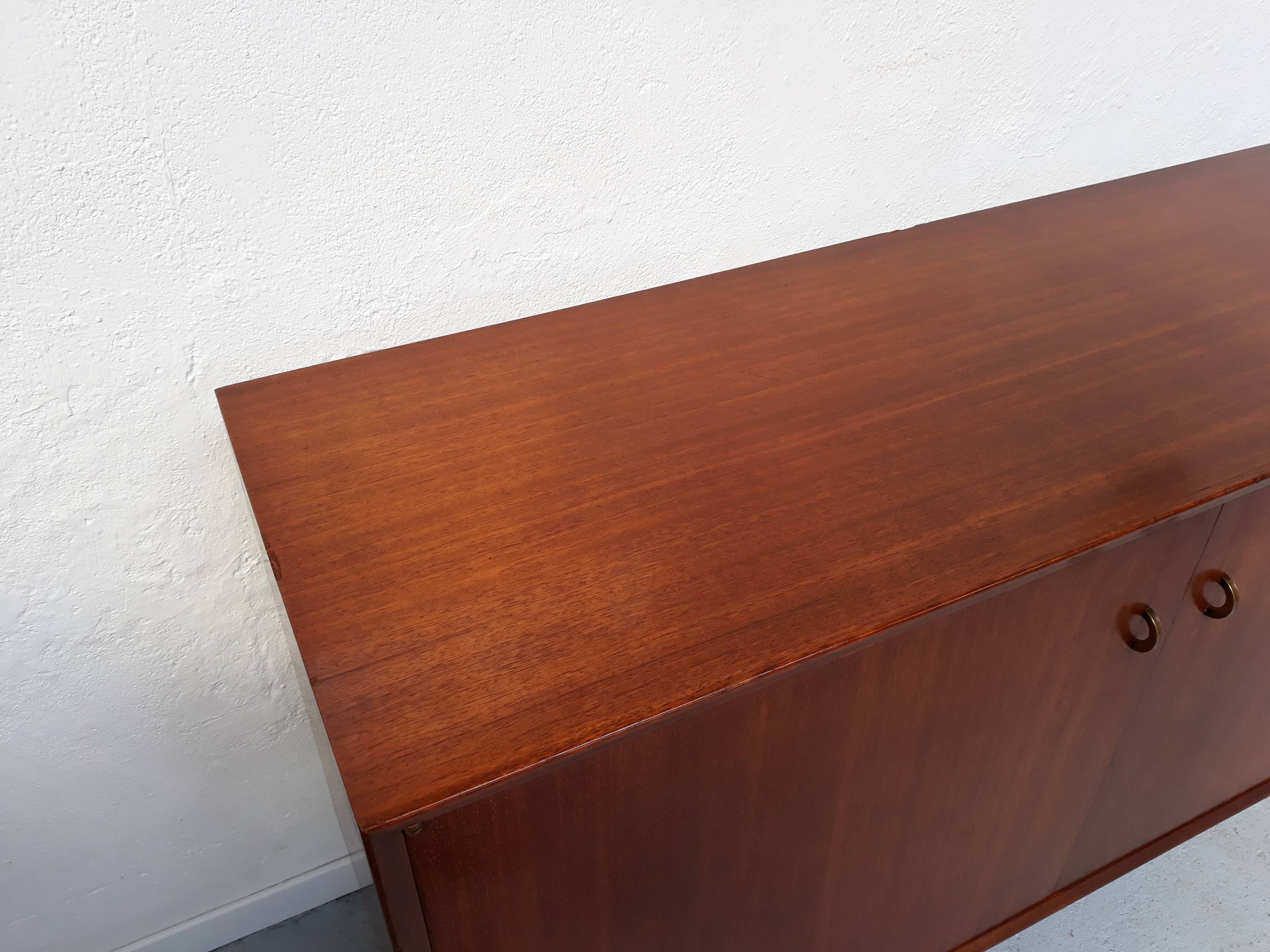 Ronieck's vintage metal foot sideboard