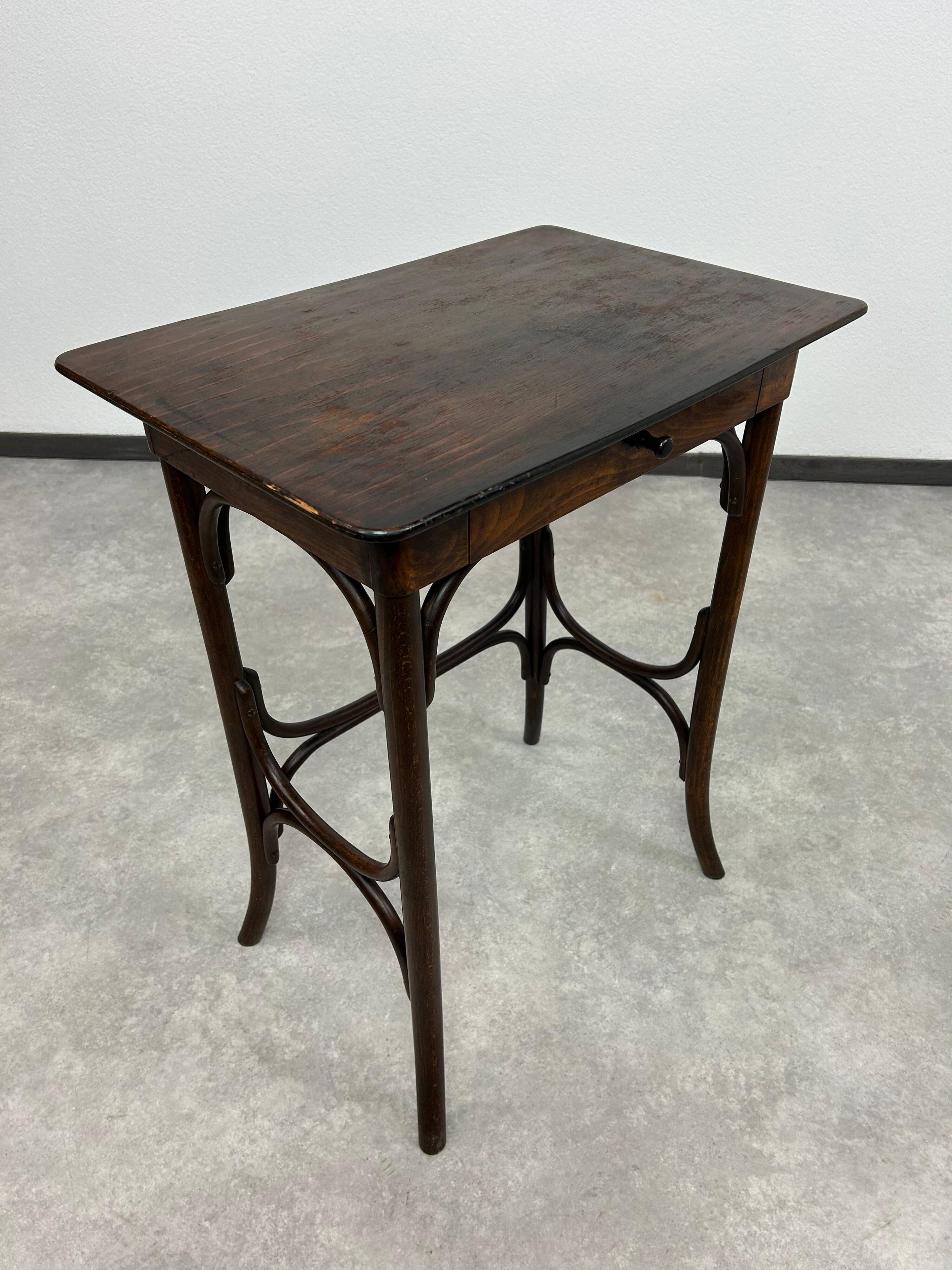 Bentwood side table by Thonet Debrecen