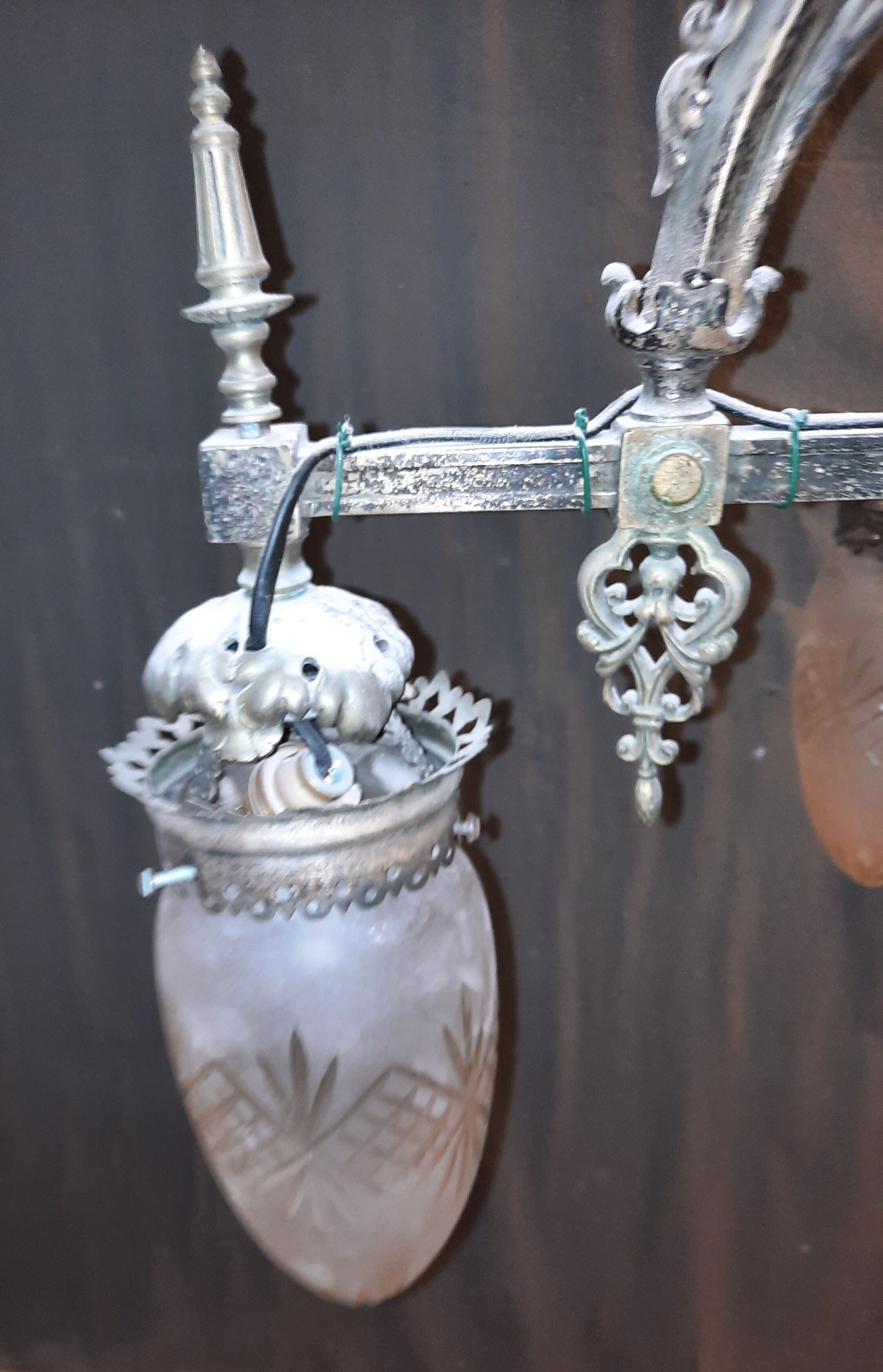 Chandelier 1900 metal and glass