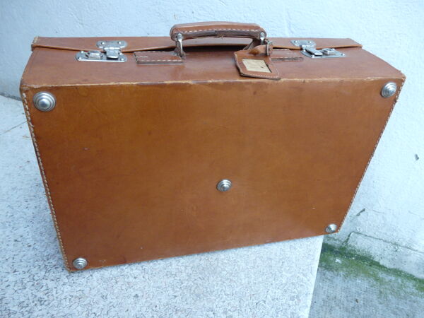 Valise cuir vintage