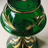 Glassware vase from Monaco/Monte Carlo, stamped with the Crown emblem. In emerald green blown glass, gold ears of wheat patterns. Size 25 x 15 cm