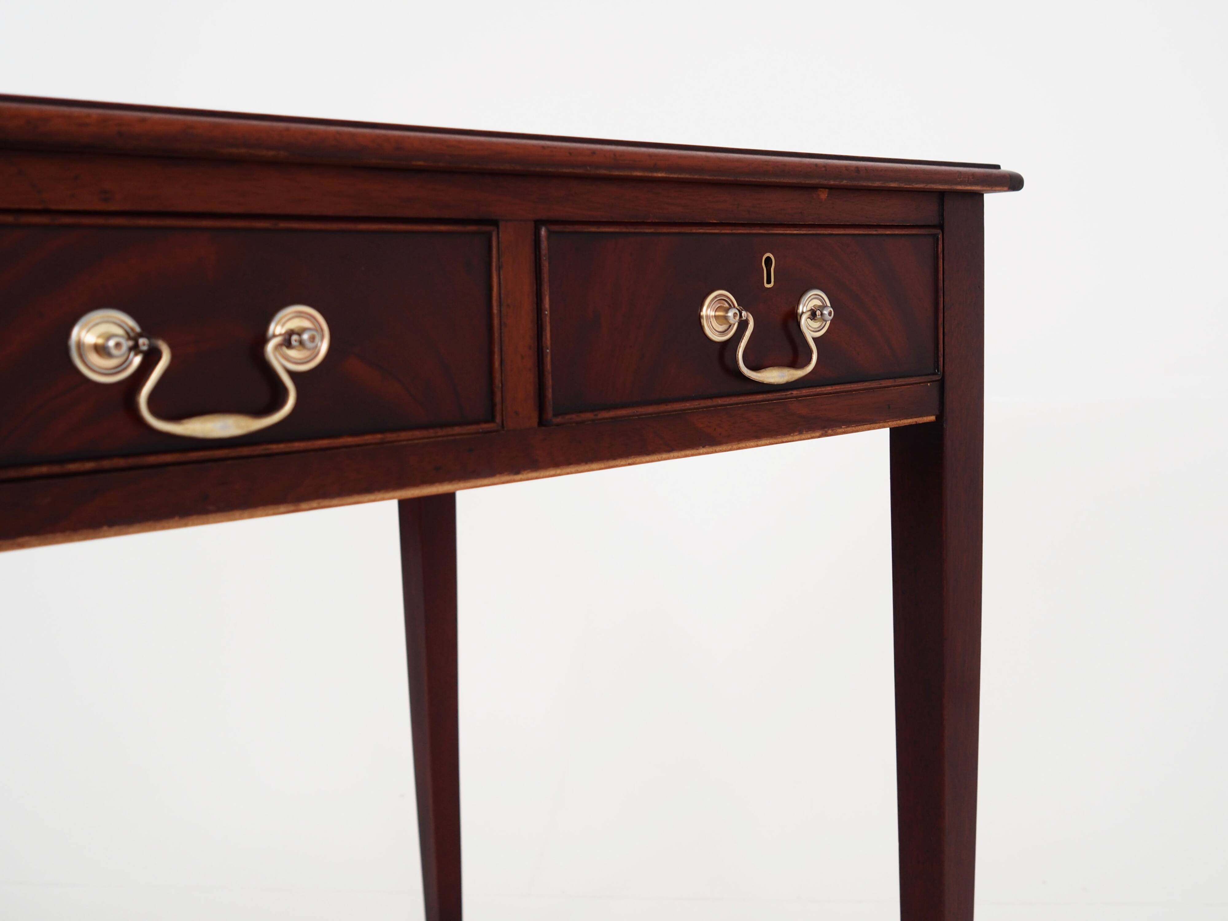 Mahogany desk, Danish design, 1970s, production: Denmark